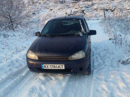 Синий ВАЗ 1117 Калина, объемом двигателя 1.6 л и пробегом 300 тыс. км за 1500 $, фото 1 на Automoto.ua