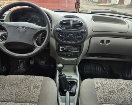 Зеленый ВАЗ 1117 Калина, объемом двигателя 1.6 л и пробегом 220 тыс. км за 1450 $, фото 7 на Automoto.ua