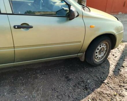 Зеленый ВАЗ 1117 Калина, объемом двигателя 1.39 л и пробегом 234 тыс. км за 2800 $, фото 6 на Automoto.ua