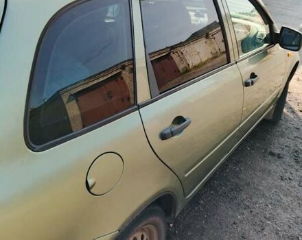 Зеленый ВАЗ 1117 Калина, объемом двигателя 1.39 л и пробегом 234 тыс. км за 2800 $, фото 1 на Automoto.ua