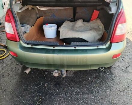 Зеленый ВАЗ 1117 Калина, объемом двигателя 1.39 л и пробегом 234 тыс. км за 2800 $, фото 12 на Automoto.ua