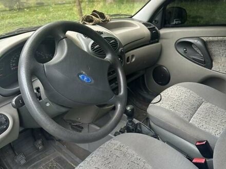 Зеленый ВАЗ 1117 Калина, объемом двигателя 1.6 л и пробегом 330 тыс. км за 1377 $, фото 1 на Automoto.ua