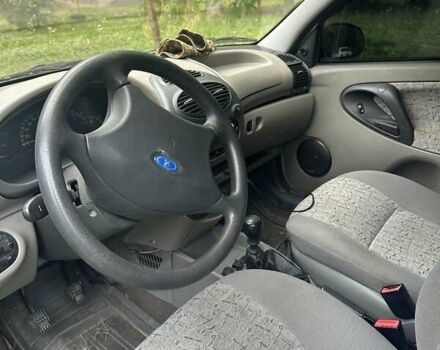 Зелений ВАЗ 1117 Калина, об'ємом двигуна 1.6 л та пробігом 330 тис. км за 1377 $, фото 1 на Automoto.ua