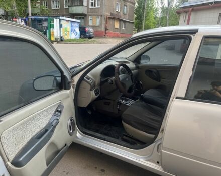 Сірий ВАЗ 1118, об'ємом двигуна 0.15 л та пробігом 200 тис. км за 1800 $, фото 4 на Automoto.ua