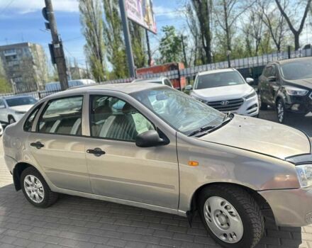 Сірий ВАЗ 1118, об'ємом двигуна 0.16 л та пробігом 179 тис. км за 1999 $, фото 2 на Automoto.ua