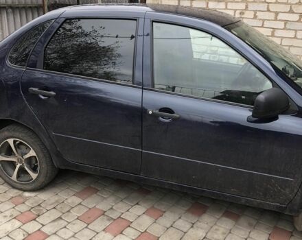 Синий ВАЗ 1118, объемом двигателя 1.6 л и пробегом 2 тыс. км за 2300 $, фото 4 на Automoto.ua