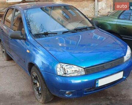 Синий ВАЗ 1118, объемом двигателя 1.6 л и пробегом 180 тыс. км за 2100 $, фото 1 на Automoto.ua