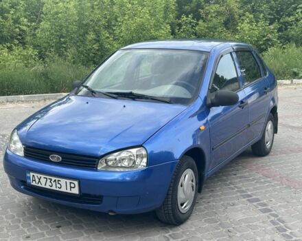 Синий ВАЗ 1118, объемом двигателя 1.6 л и пробегом 210 тыс. км за 1999 $, фото 1 на Automoto.ua