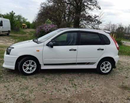 Білий ВАЗ 1119 Калина, об'ємом двигуна 1.6 л та пробігом 243 тис. км за 1800 $, фото 7 на Automoto.ua