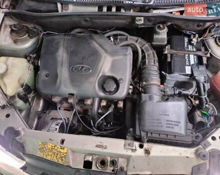 Бежевый ВАЗ 1119 Калина, объемом двигателя 1.6 л и пробегом 259 тыс. км за 1800 $, фото 1 на Automoto.ua