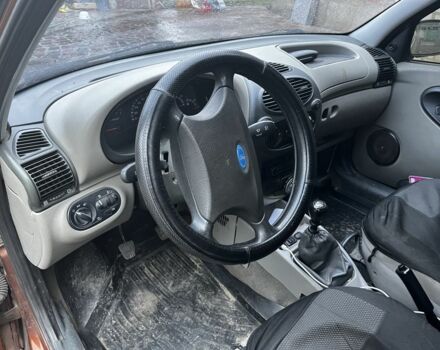 Коричневий ВАЗ 1119 Калина, об'ємом двигуна 1.6 л та пробігом 156 тис. км за 1400 $, фото 8 на Automoto.ua