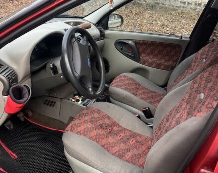 Красный ВАЗ 1119 Калина, объемом двигателя 1.6 л и пробегом 240 тыс. км за 2700 $, фото 1 на Automoto.ua