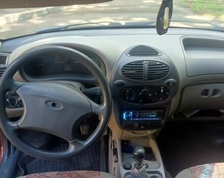 Червоний ВАЗ 1119 Калина, об'ємом двигуна 1.6 л та пробігом 251 тис. км за 2400 $, фото 3 на Automoto.ua