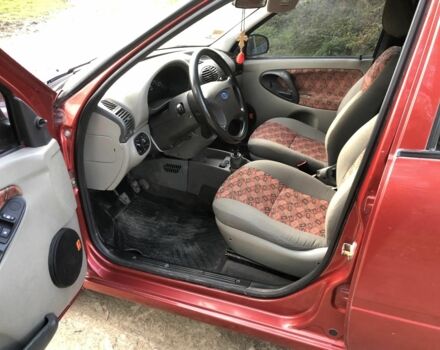 ВАЗ 1119 Калина 2007 у Тернополі на Automoto.ua Червоний ВАЗ 1119 Калина, об'ємом двигуна 1.6 л та пробігом 190 тис. км за 1700 $, фото 10 на Automoto.ua