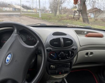 Красный ВАЗ 1119 Калина, объемом двигателя 1.6 л и пробегом 240 тыс. км за 2700 $, фото 8 на Automoto.ua