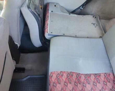 Червоний ВАЗ 1119 Калина, об'ємом двигуна 1.6 л та пробігом 147 тис. км за 4100 $, фото 20 на Automoto.ua
