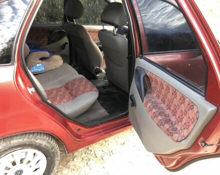 ВАЗ 1119 Калина 2007 у Тернополі на Automoto.ua Червоний ВАЗ 1119 Калина, об'ємом двигуна 1.6 л та пробігом 190 тис. км за 1700 $, фото 12 на Automoto.ua