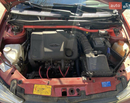 ВАЗ 1119 Калина 2008 в Прилуках на Automoto.ua Красный ВАЗ 1119 Калина, объемом двигателя 1.6 л и пробегом 113 тыс. км за 2900 $, фото 4 на Automoto.ua