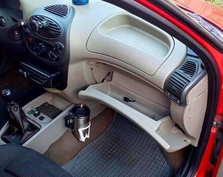 Красный ВАЗ 1119 Калина, объемом двигателя 1.6 л и пробегом 248 тыс. км за 3130 $, фото 8 на Automoto.ua