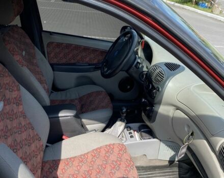 Червоний ВАЗ 1119 Калина, об'ємом двигуна 1.6 л та пробігом 240 тис. км за 1400 $, фото 4 на Automoto.ua