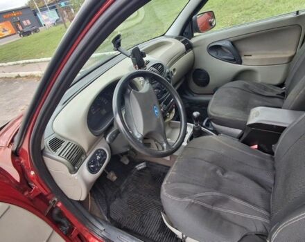 Червоний ВАЗ 1119 Калина, об'ємом двигуна 1.6 л та пробігом 112 тис. км за 1535 $, фото 5 на Automoto.ua