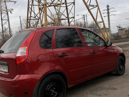 Красный ВАЗ 1119 Калина, объемом двигателя 1.6 л и пробегом 240 тыс. км за 2700 $, фото 1 на Automoto.ua