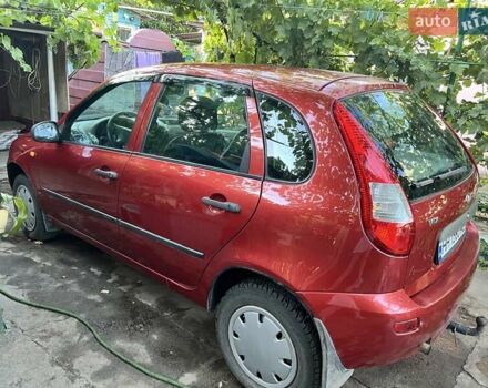 Красный ВАЗ 1119 Калина, объемом двигателя 1.39 л и пробегом 81 тыс. км за 2600 $, фото 1 на Automoto.ua