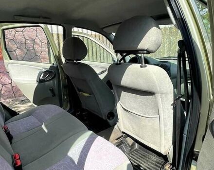 Желтый ВАЗ 1119 Калина, объемом двигателя 1.6 л и пробегом 160 тыс. км за 1450 $, фото 9 на Automoto.ua