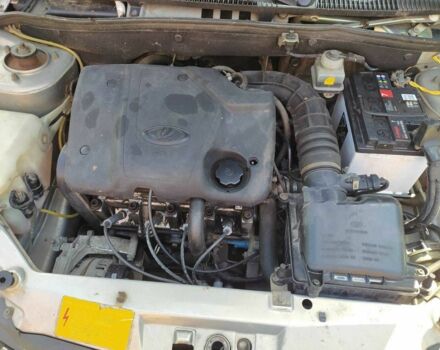 Сірий ВАЗ 1119 Калина, об'ємом двигуна 1.6 л та пробігом 98 тис. км за 1800 $, фото 6 на Automoto.ua