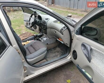 ВАЗ 1119 Калина 2007 у Прилуках на Automoto.ua Сірий ВАЗ 1119 Калина, об'ємом двигуна 1.6 л та пробігом 211 тис. км за 3000 $, фото 2 на Automoto.ua