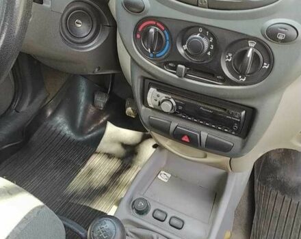 Сірий ВАЗ 1119 Калина, об'ємом двигуна 1.6 л та пробігом 98 тис. км за 1800 $, фото 1 на Automoto.ua