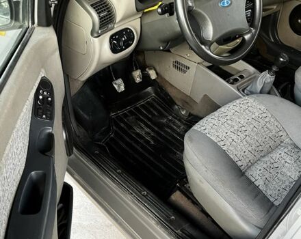 Серый ВАЗ 1119 Калина, объемом двигателя 1.6 л и пробегом 96 тыс. км за 1700 $, фото 4 на Automoto.ua