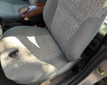 Сірий ВАЗ 1119 Калина, об'ємом двигуна 1.6 л та пробігом 98 тис. км за 1800 $, фото 10 на Automoto.ua