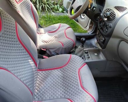 Серый ВАЗ 1119 Калина, объемом двигателя 1.6 л и пробегом 142 тыс. км за 1800 $, фото 7 на Automoto.ua