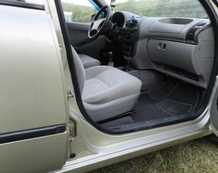 Сірий ВАЗ 1119 Калина, об'ємом двигуна 1.6 л та пробігом 102 тис. км за 1670 $, фото 6 на Automoto.ua