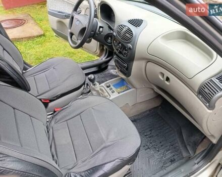 Серый ВАЗ 1119 Калина, объемом двигателя 1.6 л и пробегом 68 тыс. км за 2900 $, фото 2 на Automoto.ua