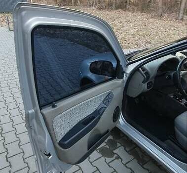 ВАЗ 1119 Калина 2007 в Трускавце на Automoto.ua Серый ВАЗ 1119 Калина, объемом двигателя 1.6 л и пробегом 160 тыс. км за 2500 $, фото 19 на Automoto.ua