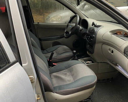 Серый ВАЗ 1119 Калина, объемом двигателя 1.39 л и пробегом 90 тыс. км за 2300 $, фото 4 на Automoto.ua