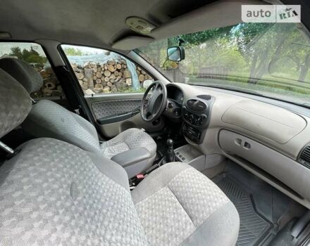 Сірий ВАЗ 1119 Калина, об'ємом двигуна 1.4 л та пробігом 186 тис. км за 2700 $, фото 6 на Automoto.ua