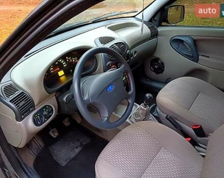 Серый ВАЗ 1119 Калина, объемом двигателя 1.6 л и пробегом 116 тыс. км за 3500 $, фото 5 на Automoto.ua