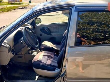 Серый ВАЗ 1119 Калина, объемом двигателя 1.6 л и пробегом 162 тыс. км за 2400 $, фото 1 на Automoto.ua