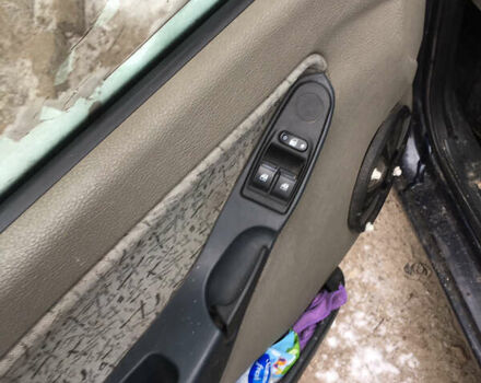 Синій ВАЗ 1119 Калина, об'ємом двигуна 1.6 л та пробігом 400 тис. км за 900 $, фото 19 на Automoto.ua