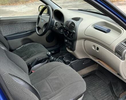 Синій ВАЗ 1119 Калина, об'ємом двигуна 1.6 л та пробігом 195 тис. км за 1700 $, фото 12 на Automoto.ua