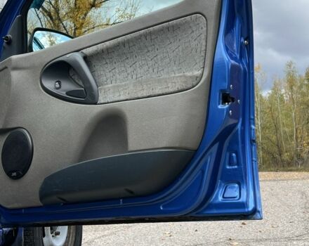 Синій ВАЗ 1119 Калина, об'ємом двигуна 1.6 л та пробігом 195 тис. км за 1700 $, фото 7 на Automoto.ua