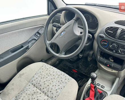 Синій ВАЗ 1119 Калина, об'ємом двигуна 1.39 л та пробігом 52 тис. км за 999 $, фото 12 на Automoto.ua