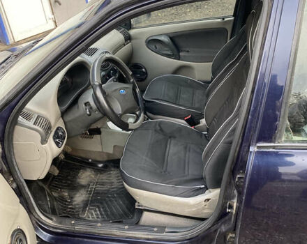 Синій ВАЗ 1119 Калина, об'ємом двигуна 1.39 л та пробігом 100 тис. км за 1431 $, фото 7 на Automoto.ua