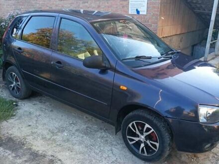 Синій ВАЗ 1119 Калина, об'ємом двигуна 1.6 л та пробігом 280 тис. км за 1600 $, фото 1 на Automoto.ua