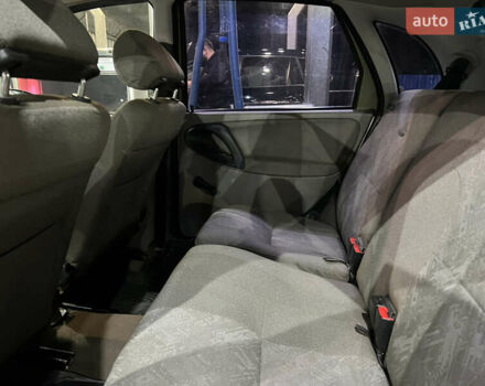 Зелений ВАЗ 1119 Калина, об'ємом двигуна 1.6 л та пробігом 198 тис. км за 2000 $, фото 12 на Automoto.ua