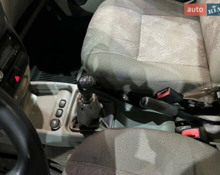 Зелений ВАЗ 1119 Калина, об'ємом двигуна 1.6 л та пробігом 198 тис. км за 2000 $, фото 24 на Automoto.ua