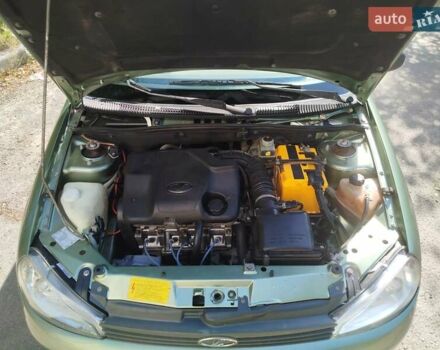 Зелений ВАЗ 1119 Калина, об'ємом двигуна 1.6 л та пробігом 119 тис. км за 1850 $, фото 6 на Automoto.ua